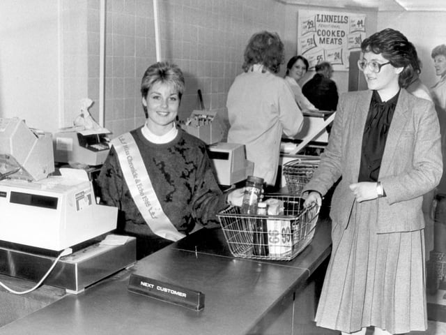 Miss Chronicle & Echo Dale Steel serves at the opening of a new Co-op food & wine shop in The Ridings, Northampton 1986