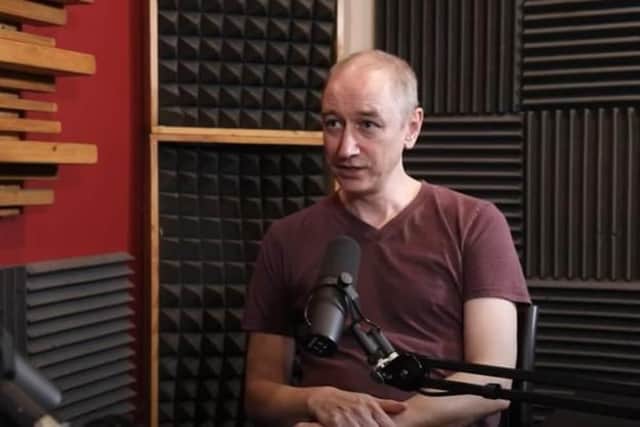 Neil Woods. Credit: YouTube/Undercover Cop Inside Drug Gangs: Neil Woods | True Crime Podcast 52