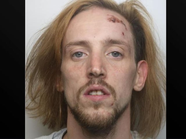 Wiggins, aged 31, has links to the Barton Seagrave area and is wanted in connection with an assault in June 2022. Incident number 22000503788