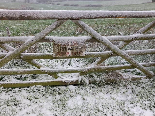 Snowy fields in Great Doddington.