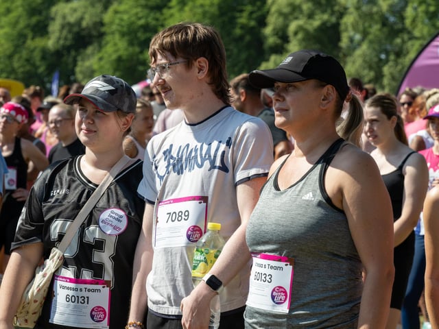 Runners taking part in the Pretty Muddy Race For Life at Abington Park in Northampton on Saturday, July, 11, 20026. Photo by David Jackson.