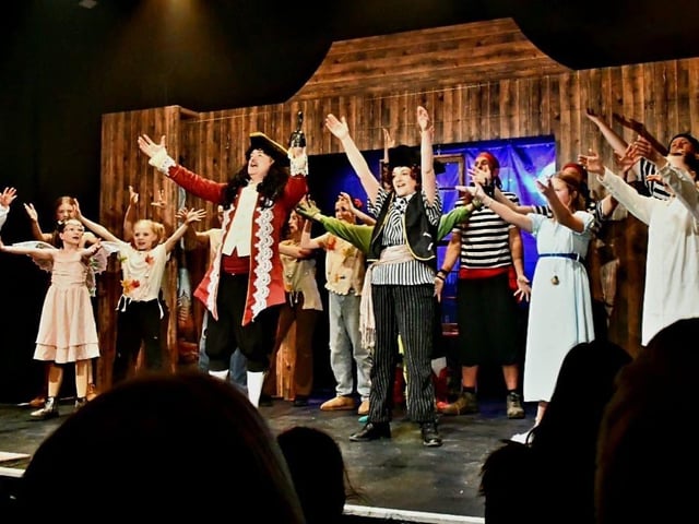 Full cast