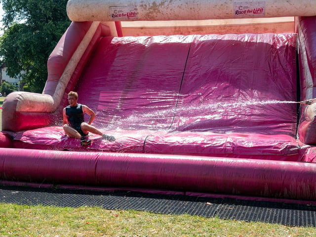 Runners taking part in the Pretty Muddy Race For Life at Abington Park in Northampton on Saturday, July, 11, 20026. Photo by David Jackson.