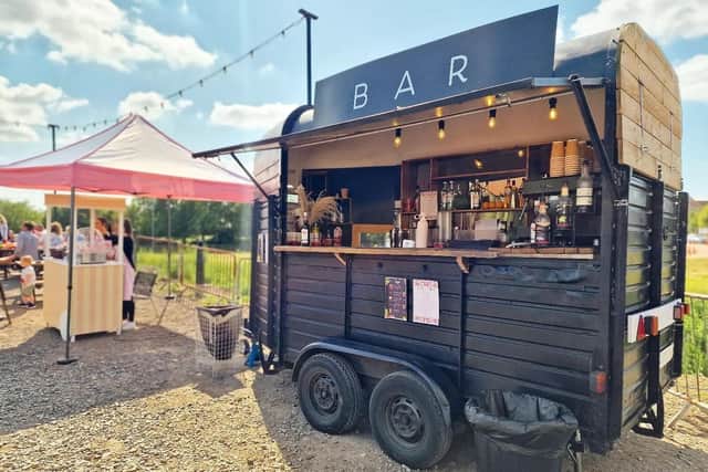 Founders Jimmy and Clare also run a mobile bar business, Black Ducks Bar, which is always in attendance at the pop-up events to keep the drinks flowing.