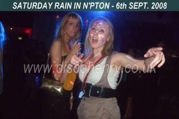Nostalgic pictures from a night out down Bridge Street 15 years ago