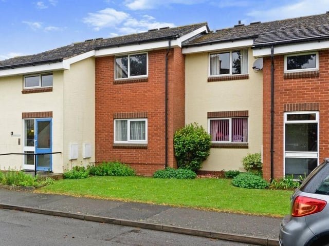 Tenure: Leasehold
Agents william h brown says this is a rare opportunity to purchase this well presented one bedroom ground floor flat situated within this over 55's development in a highly sought after area of Northampton and close to all amenities. Accommodation briefly comprises entrance hall, lounge, kitchen, bathroom, bedroom, allocated off road parking for one vehicle and communal garden.