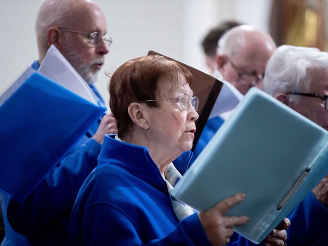 The service, hosted by Cynthia Spencer Hospice, took place on Tuesday (December 10), and encouraged people to remember loved ones this Christmas.
