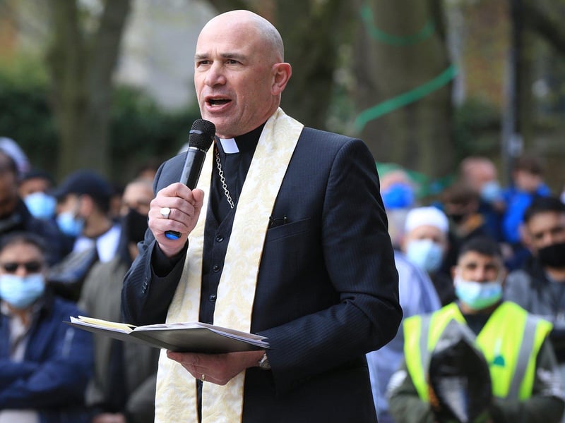 Bishop of Sheffield Pete Wilcox spoke at the service.