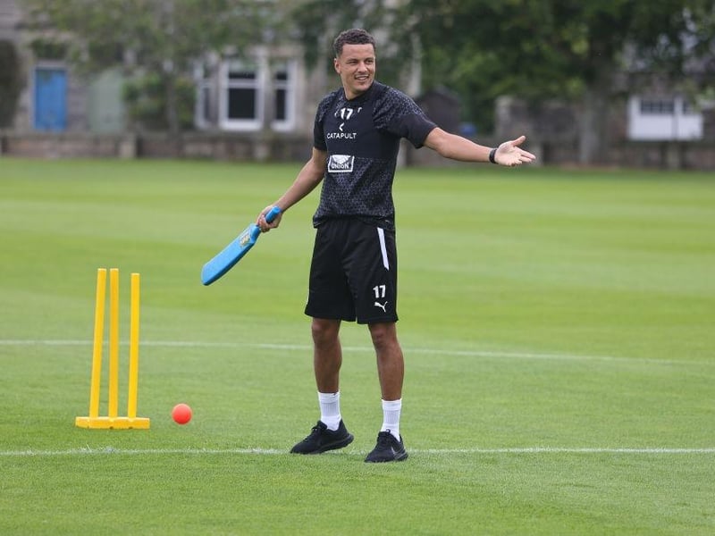 Shaun McWilliams does his best Jonny Bairstow impression