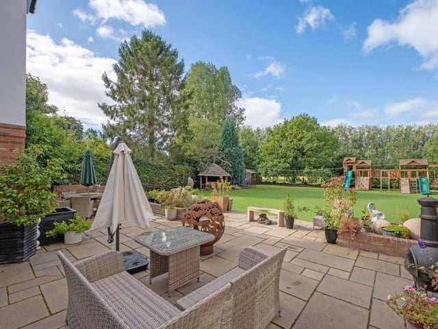 The house has a large private rear-garden that backs onto stunning open fields in Boughton.