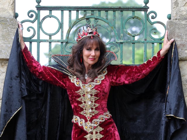 The Royal & Derngate panto launch in 2009, with Linda Lusardi as the wicked witch