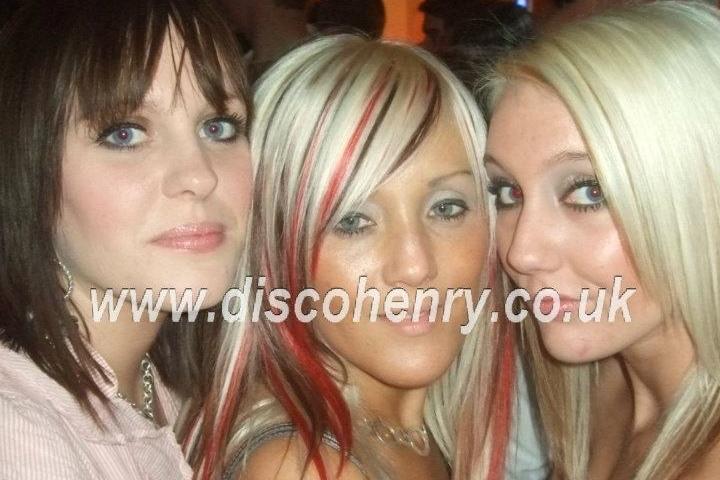Nostalgic photos from a summer night out in town 17 years ago