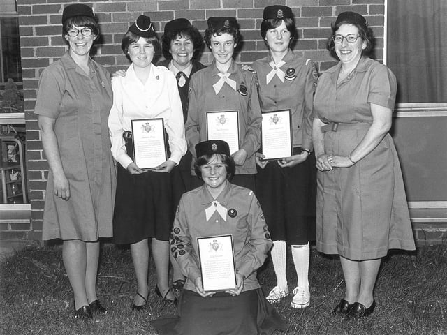 Girl guides Queens' Awards at Parklands 1980