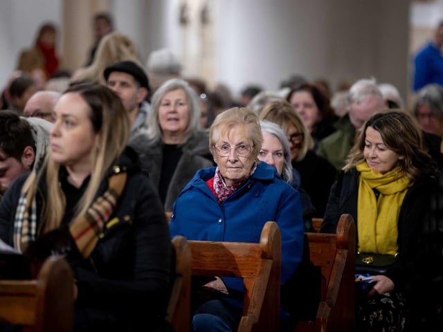 The service, hosted by Cynthia Spencer Hospice, took place on Tuesday (December 10), and encouraged people to remember loved ones this Christmas.