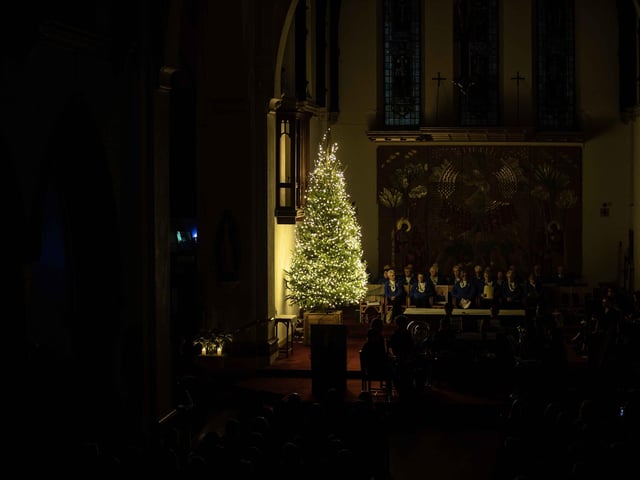 The service, hosted by Cynthia Spencer Hospice, took place on Tuesday (December 10), and encouraged people to remember loved ones this Christmas.