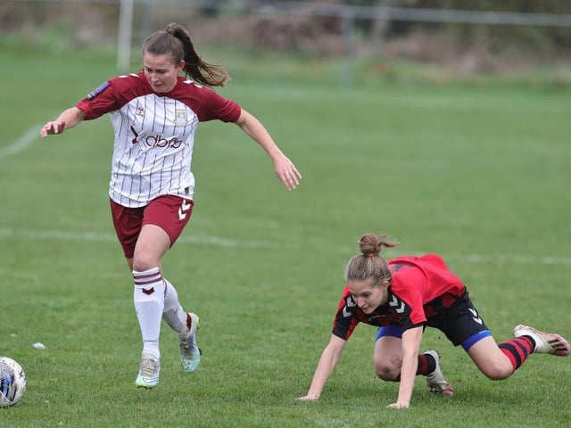 Abbie Brewin escapes her marker