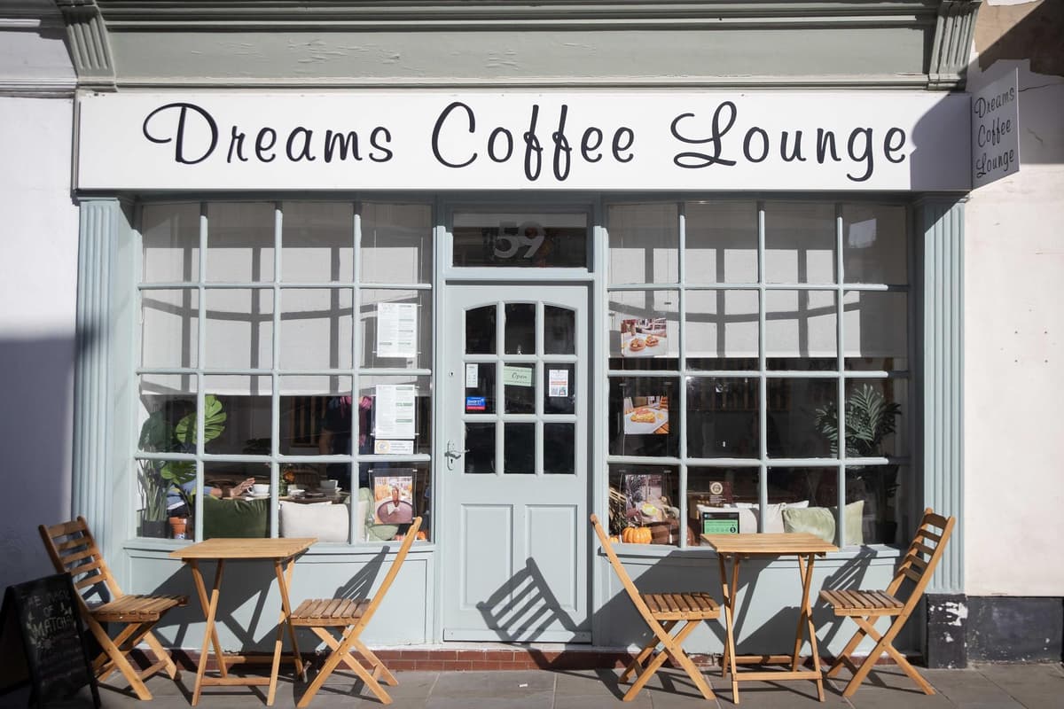 Northampton cafe helped by volunteers after difficult year bids for new ...