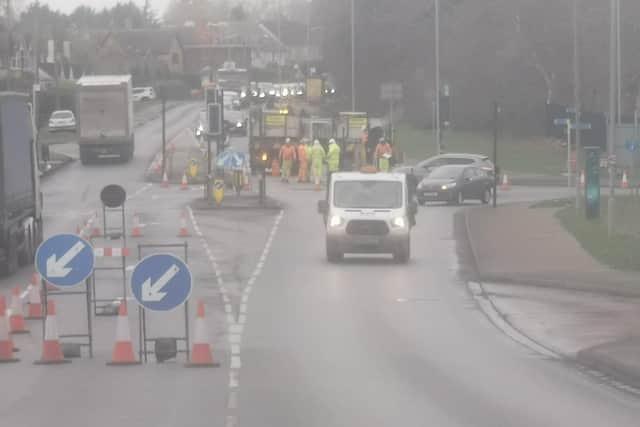 Cadent’s three-month gas works in Harlestone Road, which began on January 6, are causing delays due to four-way traffic lights. The project, aimed at replacing old pipes for greener gas, is expected to finish by March 28.