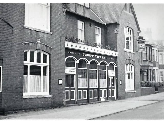 Northants County Cricket Club, after a few previous attempts was officially formed in 1878, and after being granted ad hoc licences for selling alcohol depending on fixtures, decided to build its own purpose built hotel in 1893. Opening in 1895, its chimney stack blew down and fell through the roof during high winds within a couple of months, hardly the best of starts. The Club soon realised they had made another mistake. As they had previously applied for ‘six day licencing’ agreements in the past, that’s what they had applied for when they were building the Hotel so no alcohol could be served on a Sunday. Now called the County Tavern, it has had an uncertain future in recent times, being put up for sale in 2015 for £550,000 to raise money for the Cricket Club. Still open at the time of writing, I hope it will be for many years to come.