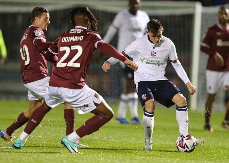 Recalled after suspension but his evening did not go as planned. Not close enough to Schon when Bolton's wing-back had time and space to create the first goal and he found it tough going from then on. Uncertain defensively and too safe in possession... 5