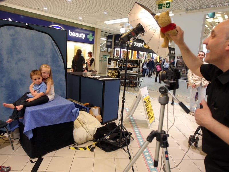 2010 - Super Tots Photographic session at the Grosvenor Centre. Kelsey Jade and Terry Jnr Boddington, having their photograph taken.