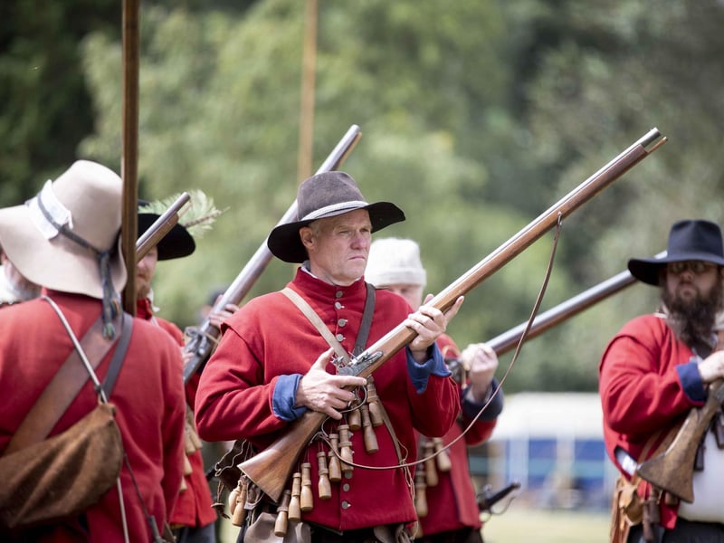 Led by renowned reenactment group, The Devereux’s Regiment, the event at Delapre Abbey saw a weekend of exciting displays, demonstrations, and hands-on history.