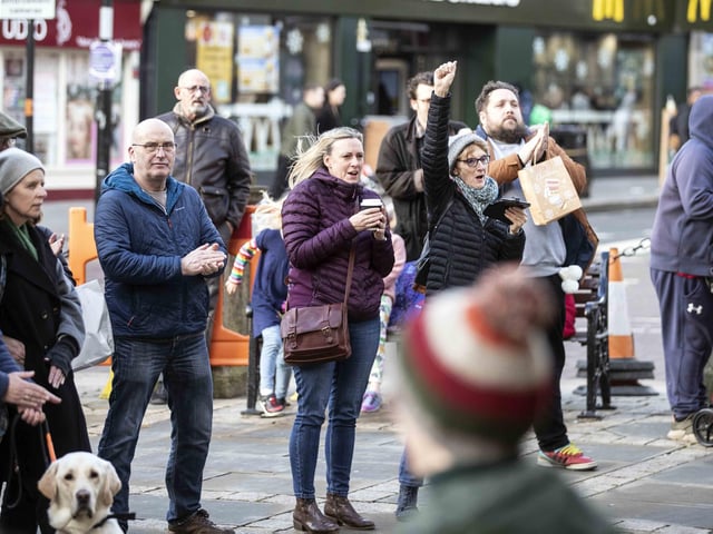 In the penultimate weekend before Christmas, many came along to enjoy what was on offer.