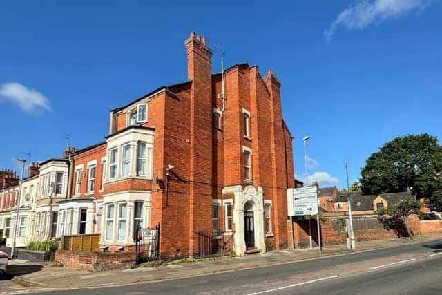 The property, which already houses nine occupants, has been given permission to increase to a 12-bedroom HMO.