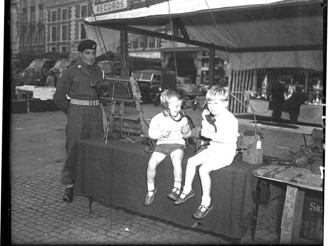 Army recruiting display on Northampton Market Square, September 8, 1960