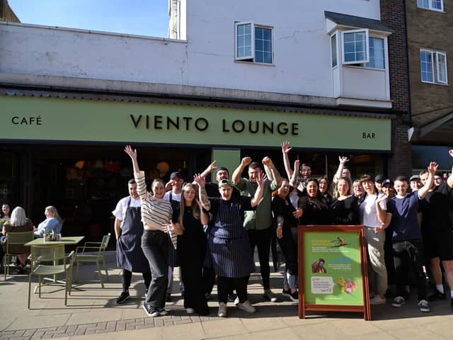 Open for breakfast, brunch, lunch, dinner, and drinks every day of the week, Viento Lounge, one of Loungers’ popular chains, promises to offer “top-notch” services.