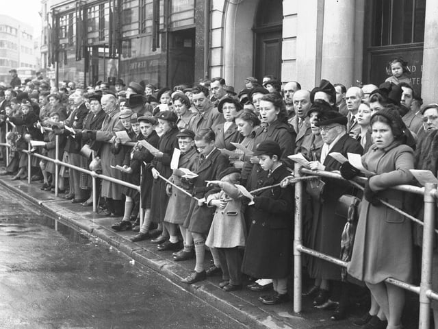 Remembrance Day in Northampton Market Square, year unknown