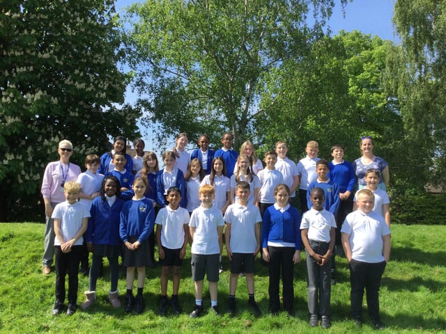 St James Primary School - class 6L.