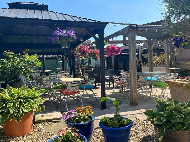 The traditional village pub has been run by the Drake family since 1996 and has a lot to offer.