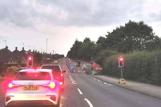 Temporary traffic lights in Bants Lane