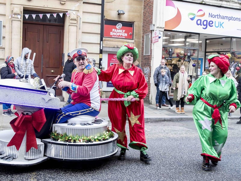 St Giles’ Street was closed to traffic to allow shoppers to walk freely down the road, which created a welcoming, community feel.