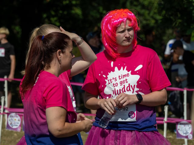 Runners taking part in the Pretty Muddy Race For Life at Abington Park in Northampton on Saturday, July, 11, 20026. Photo by David Jackson.