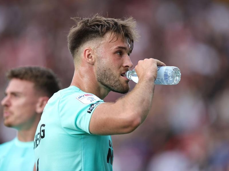 Brought a touch of serenity and composure to a blood and thunder contest. Still relished - and won - his physical battles and made key interceptions at key times but also got his foot on the ball and calmed things down when the situation called for it... 8