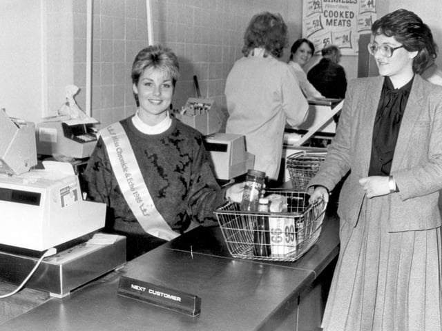 Miss Chronicle & Echo Dale Steel serves at the opening of a new Co-op food & wine shop in The Ridings, Northampton 1986