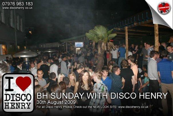 Nostalgic pictures from a night out down Bridge Street 14 years ago