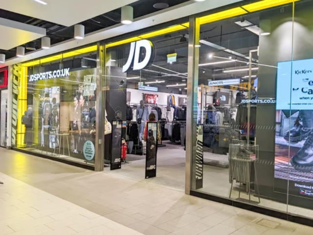 The new JD Sports now occupies the former Next unit on the ground floor of the Grosvenor Centre, doubling the size of its previous store with more than 3,300 sq. ft of retail space and an additional 14 metres of frontage. It opened to the public on August 28 and celebrated during the weekend to follow, with live DJs and the chance to win JD gift cards. The major retailer has been a stalwart of the town centre for the past 14 years.