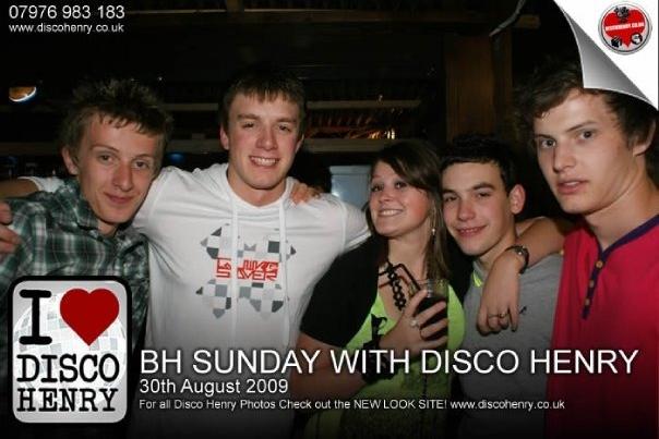 Nostalgic pictures from a night out down Bridge Street 14 years ago