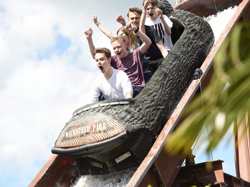WIcksteed Park Rocky River Falls