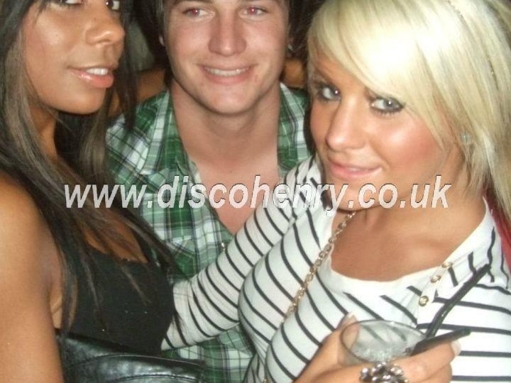 Nostalgic photos from a summer night out in town 17 years ago