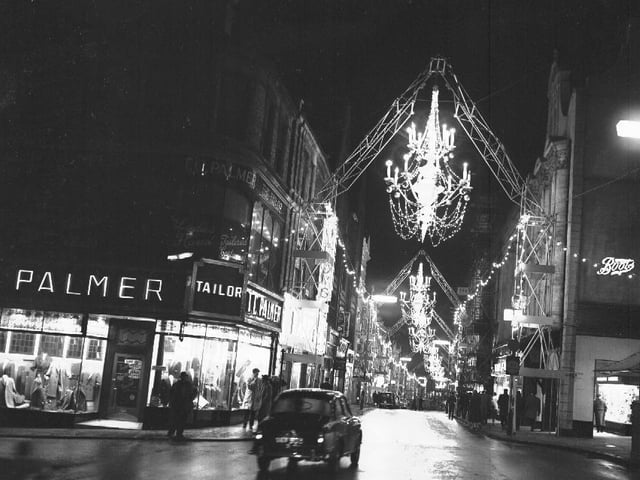 Christmas lights in Gold Street, November 19, 1960