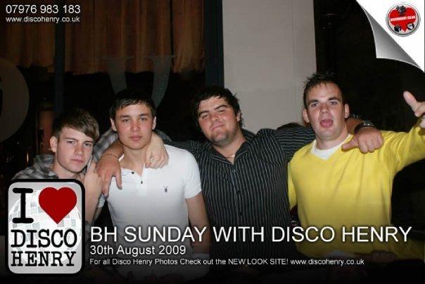 Nostalgic pictures from a night out down Bridge Street 14 years ago