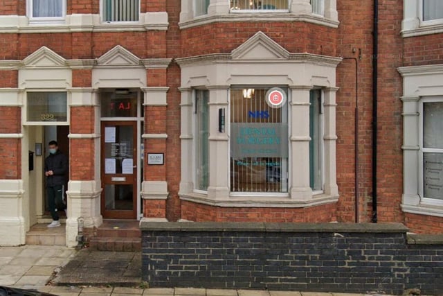 320 Wellingborough Road, Northampton, NN1 4EP
With regards to new NHS patients, this dentist is:
not accepting children (under 18)
accepting adults (18 and over)
accepting adults entitled to free dental care
Google Reviews: 3/5 (24 Google Reviews)