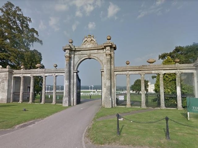 Again, it seems crazy to locals that this town could ever be pronounced wrong. ‘Tow-ster’ makes sense to all of us, but F1 fans from around the world who venture out of Silverstone, will always say ‘Tow-ces-ter’.