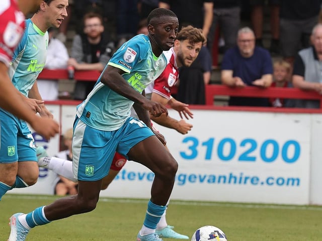 Gorgeous turn and flick created one breakaway in the first half but there wasn't enough of those moments. He picked up a lot of decent positions, drifting over to the left regularly and running at defenders, but his delivery and end product didn't hit the mark... 6.5