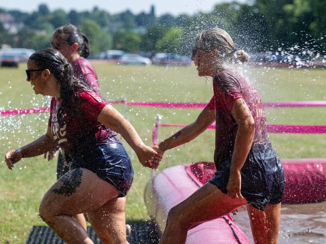 Runners taking part in the Pretty Muddy Race For Life at Abington Park in Northampton on Saturday, July, 11, 20026. Photo by David Jackson.