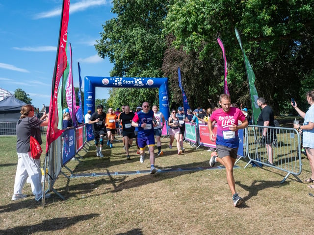 Runners taking part in the Race For Life at Abington Park in Northampton on Sunday, July, 12, 20026. Photo by David Jackson.